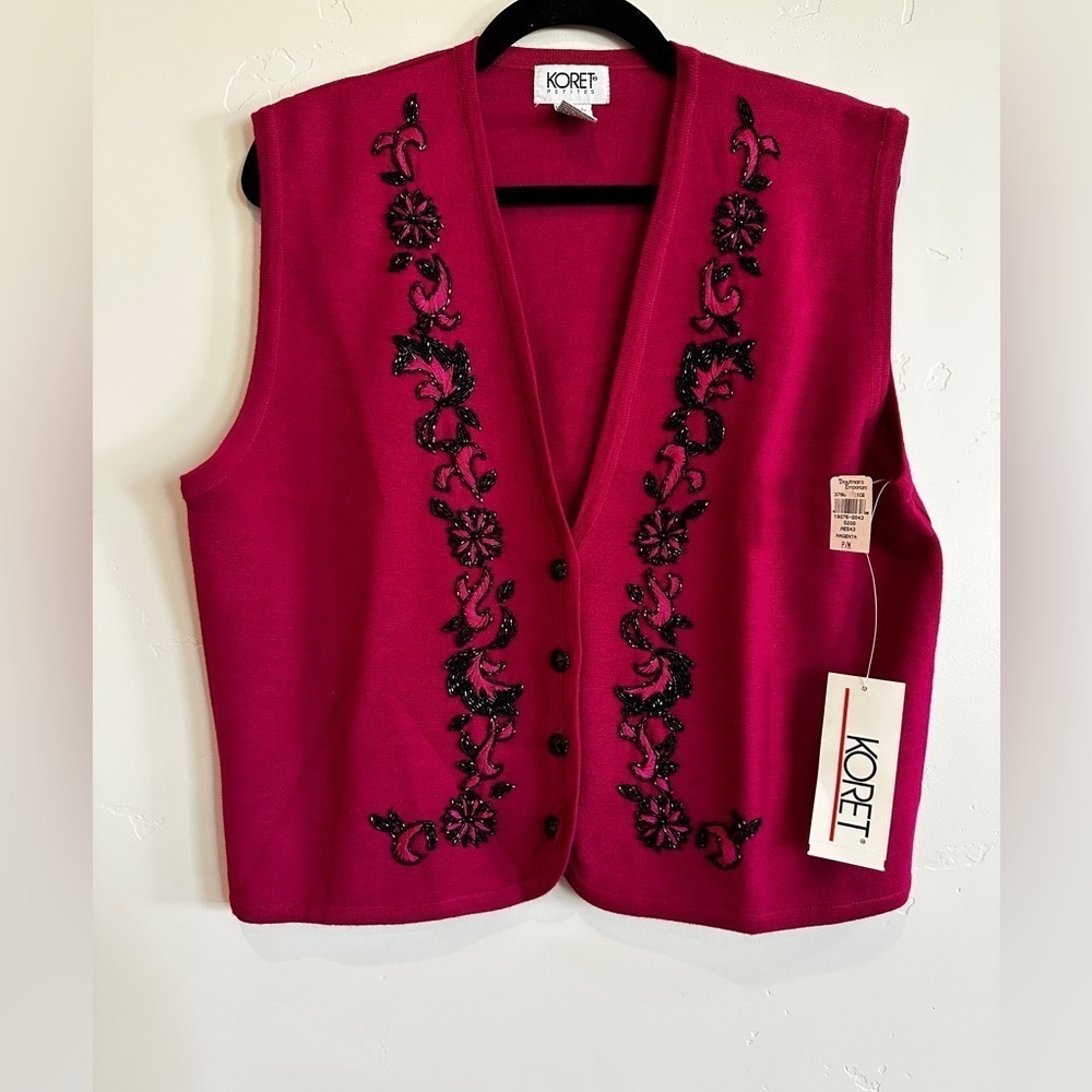 Koret knit beaded vest magenta pink black petite medium NWT
